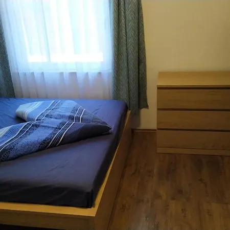 Adele Nocleg ze śniadaniem Siófok