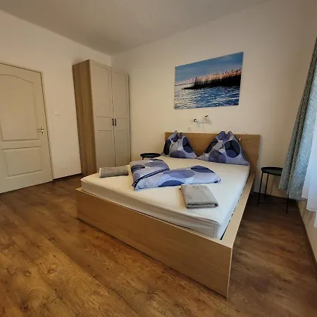 Adele Bed & Breakfast