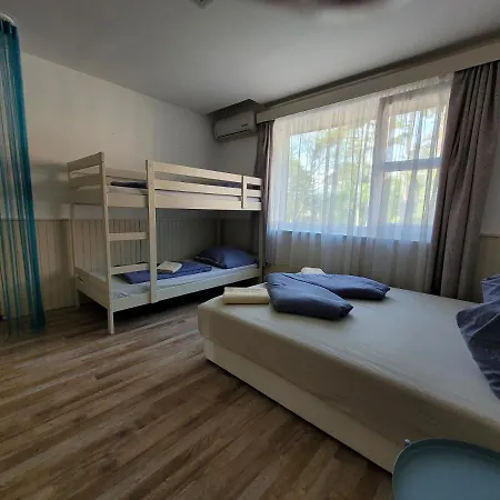 Nocleg ze śniadaniem Adele Siófok