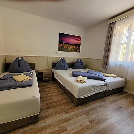 Adele Bed & Breakfast Siófok