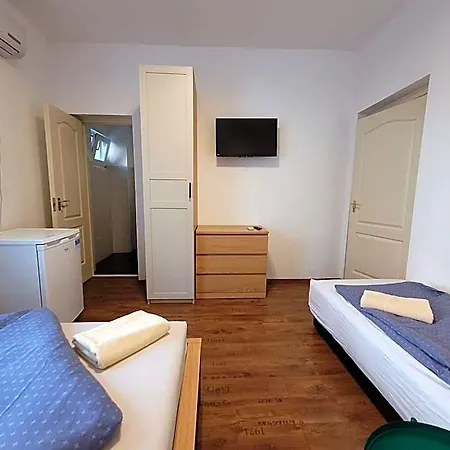 Bed & Breakfast Adele *