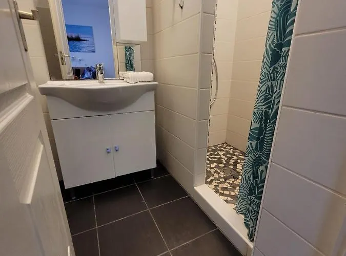 Adele Frühstückspension Siófok