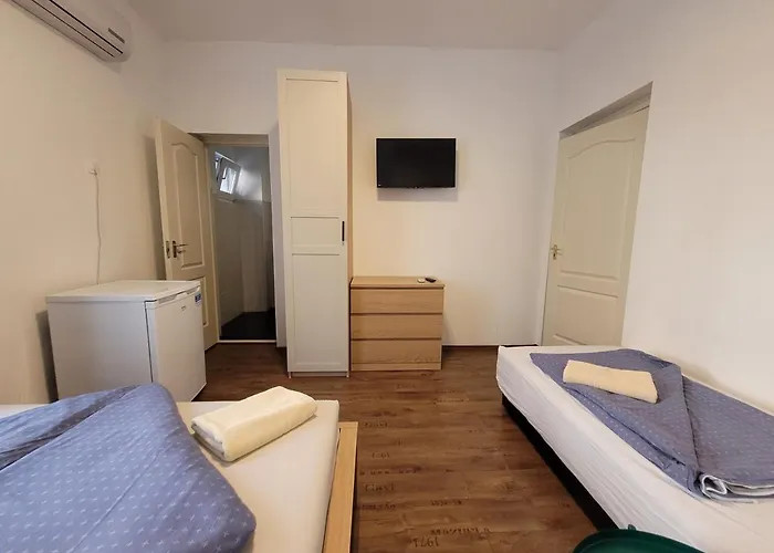 Adele Отель типа 